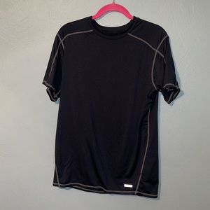 D Men’s athletic breathable shirt